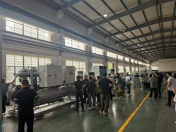 Tháinig na céadta Ceannairí Tionscail go Ningbo ar an 13 Bealtaine - Fianaise ar Bhreithe Glúin Nua Aeroiriúntóra Hisurp Déanta sa tSín